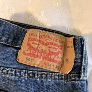 Levi’s 501 Denim Jeans Straight Leg Button Up Sz 34x32 Great Condition